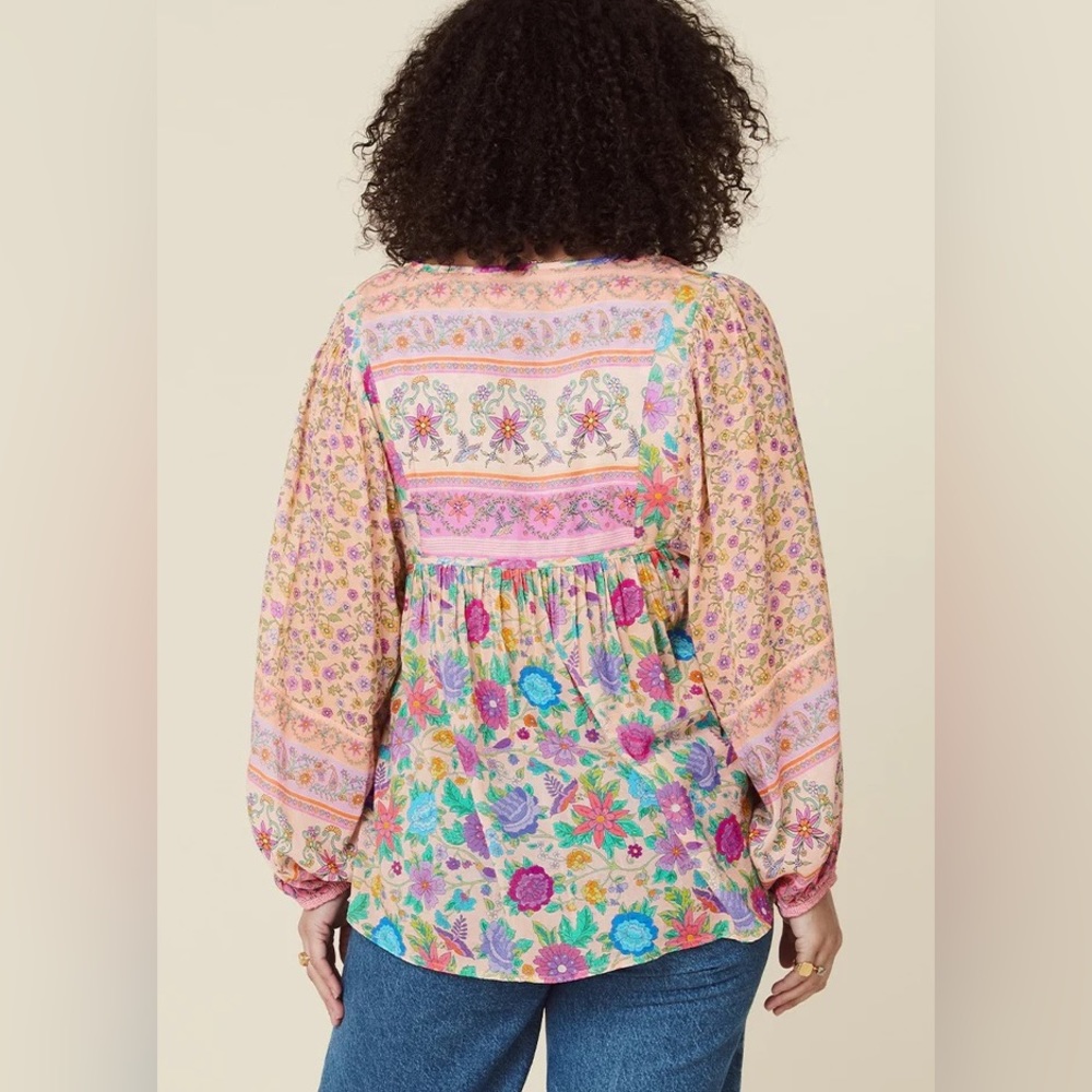 Spell Multicolor Floral Blouse - Picture 5 of 6